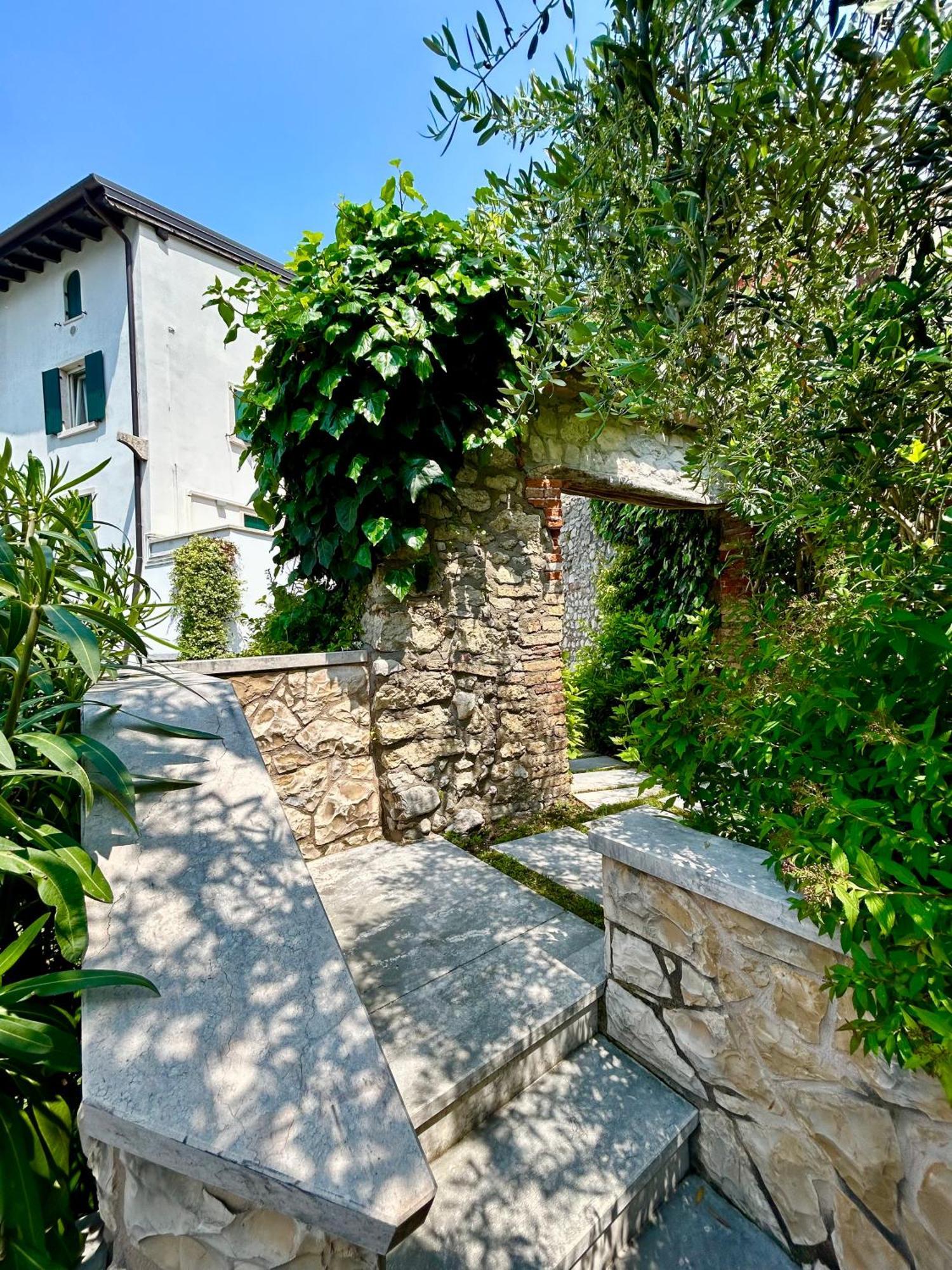 Villa Borgo Borago Brenzone sul Garda Quarto foto
